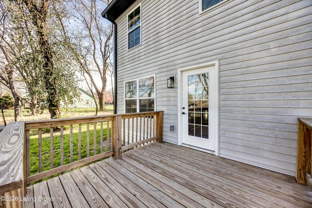 114 N Elm Grove Ave, Bardstown, KY 40004