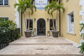 4812 Pine Tree Drive 206, Miami Beach, FL 33140