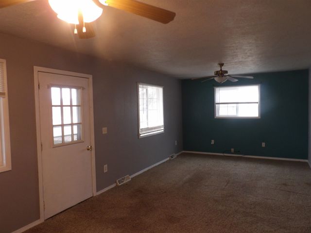 451 E Ludington Avenue, Farwell, MI 48622