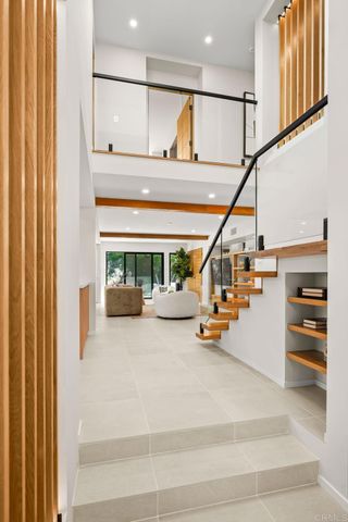 806 Needlerock Place, Escondido, CA 92025