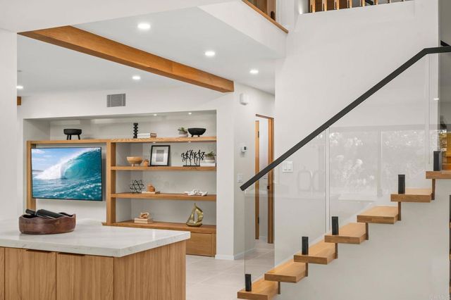 806 Needlerock Place, Escondido, CA 92025