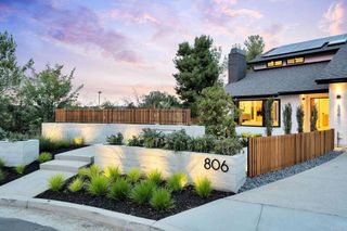 806 Needlerock Place, Escondido, CA 92025