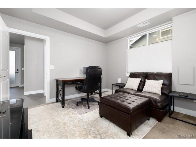 1733 Grove St 4, Denver, CO 80204