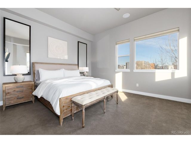 1733 Grove St 4, Denver, CO 80204