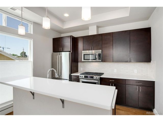 1733 Grove St 4, Denver, CO 80204