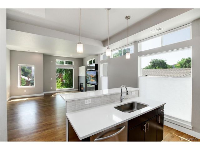 1733 Grove St 4, Denver, CO 80204