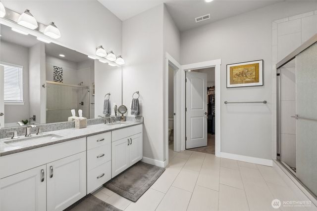 15715 133rd Avenue E, Puyallup, WA 98374