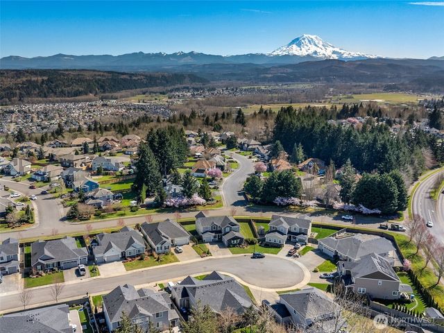 15715 133rd Avenue E, Puyallup, WA 98374