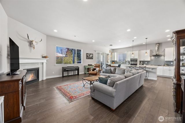 15715 133rd Avenue E, Puyallup, WA 98374