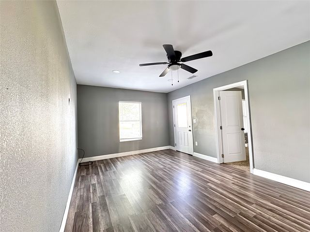 385 Main Street, Dorchester, TX 75459
