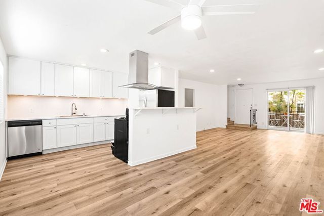 2242 S Bentley Avenue 4, Los Angeles, CA 90064