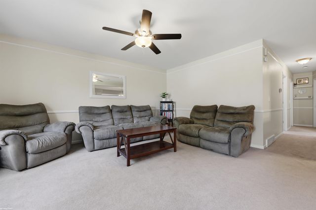15366 Van Meter Drive, Macomb, MI 48044