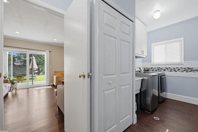 15366 Van Meter Drive, Macomb, MI 48044
