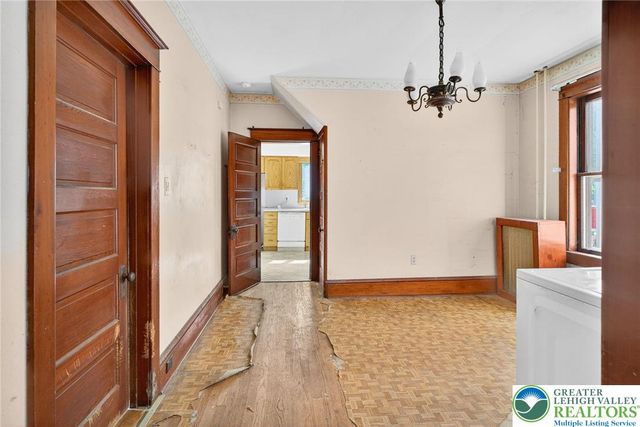 132 James Street, Easton, PA 18042
