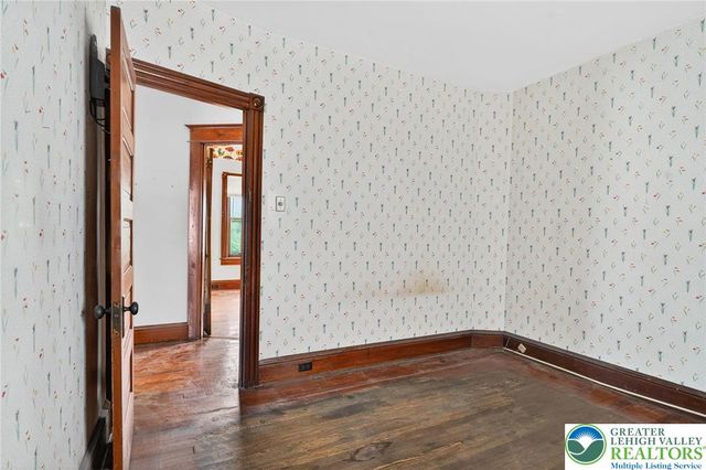 132 James Street, Easton, PA 18042