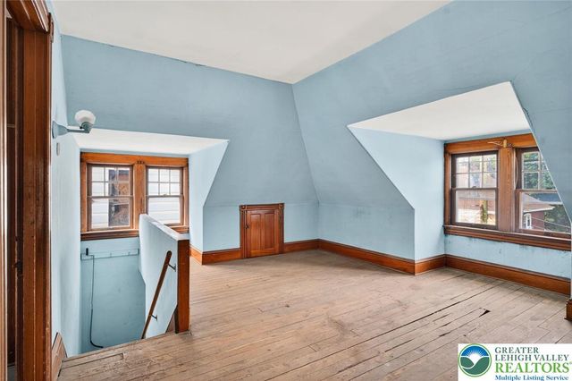 132 James Street, Easton, PA 18042