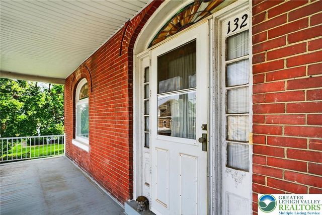 132 James Street, Easton, PA 18042