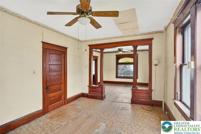 132 James Street, Easton, PA 18042