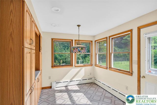 132 James Street, Easton, PA 18042