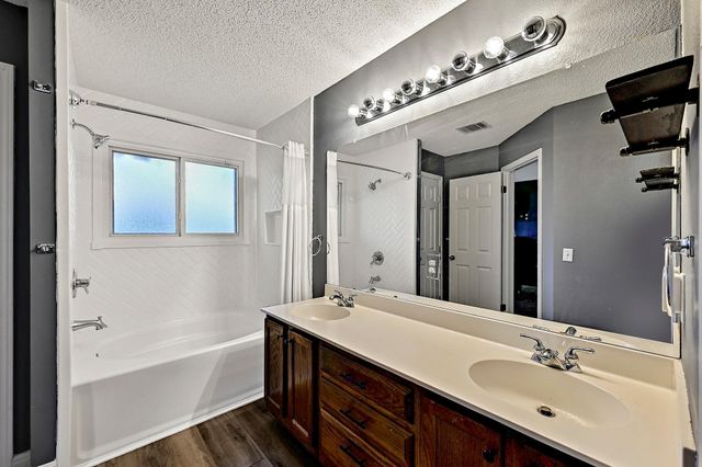 502 Dusty Leather CT, Pflugerville, TX 78660