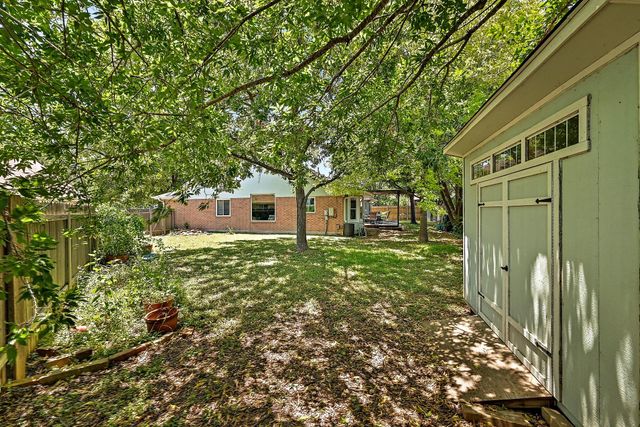 502 Dusty Leather CT, Pflugerville, TX 78660
