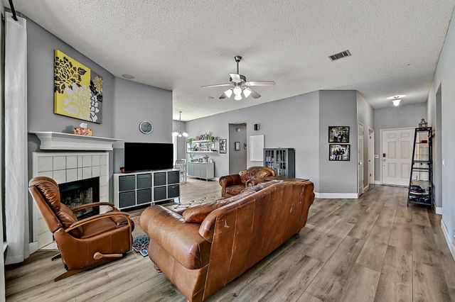 502 Dusty Leather CT, Pflugerville, TX 78660