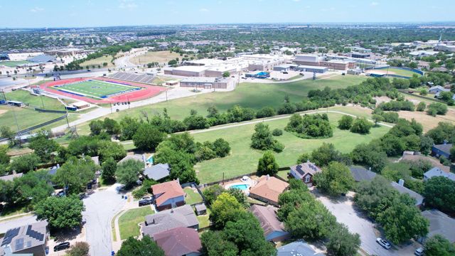 502 Dusty Leather CT, Pflugerville, TX 78660