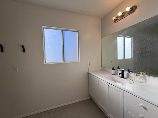 911 N Beaudry Avenue E, Los Angeles, CA 90012