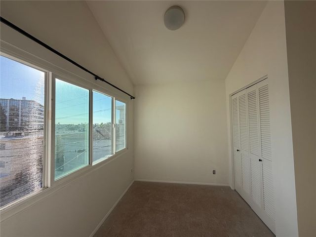 911 N Beaudry Avenue E, Los Angeles, CA 90012