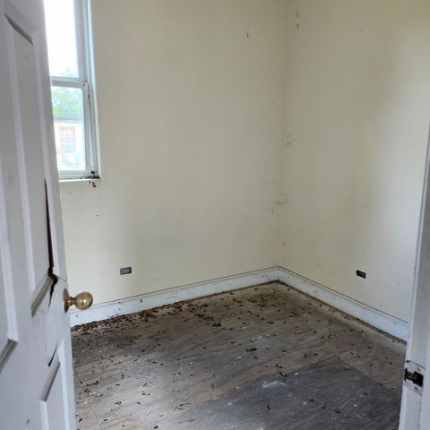 7233 S Sangamon Street, Chicago, IL 60621