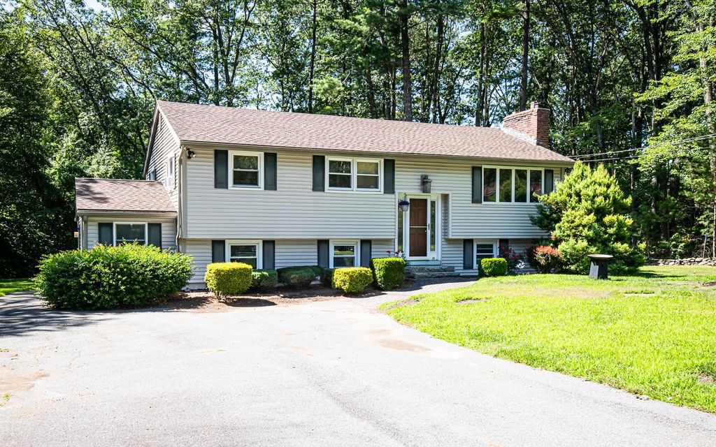 7 Diana Road, Derry, NH 03038
