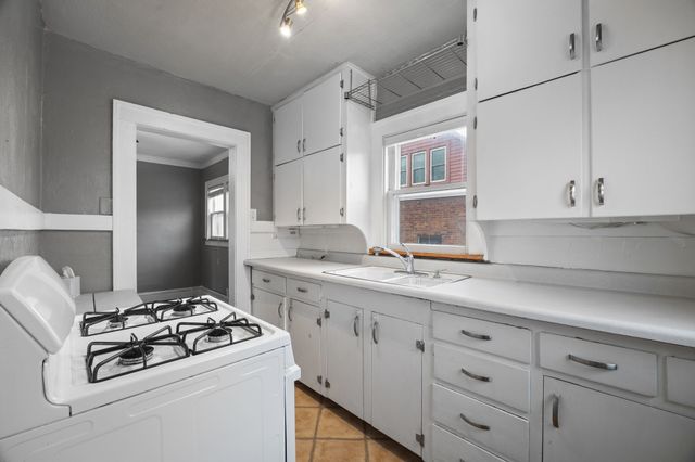 1543 29th Street, Des Moines, IA 50311