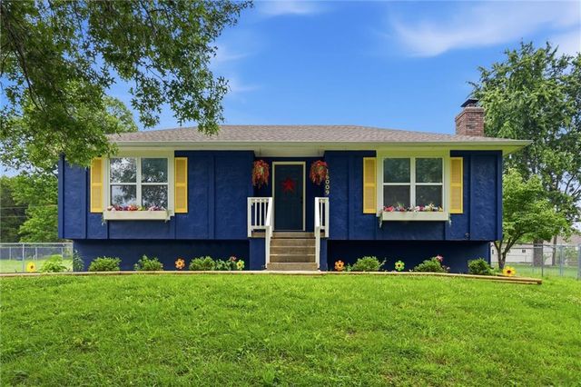 16009 Eastern Avenue, Belton, MO 64012