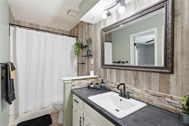 16009 Eastern Avenue, Belton, MO 64012