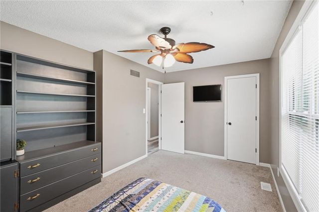 16009 Eastern Avenue, Belton, MO 64012