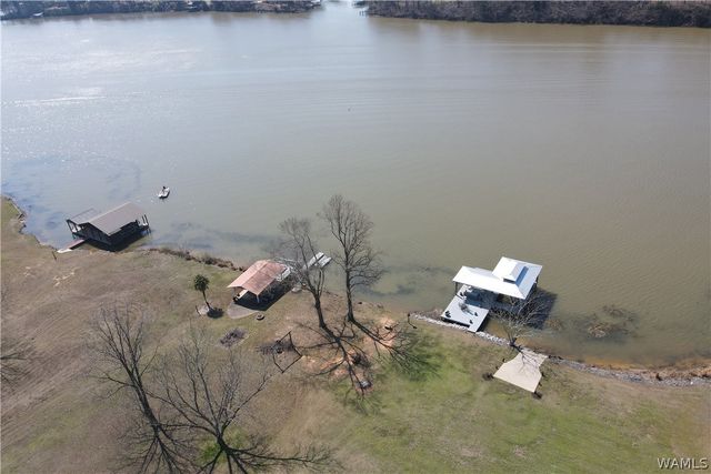 12425 Lakeview manor, Northport, AL 35475