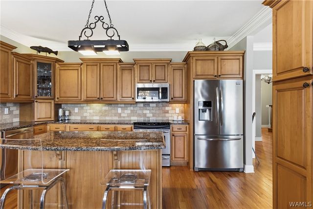 12425 Lakeview manor, Northport, AL 35475