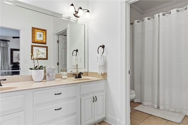 12425 Lakeview manor, Northport, AL 35475