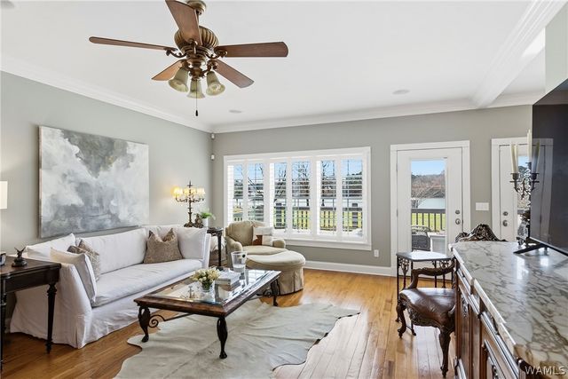 12425 Lakeview manor, Northport, AL 35475