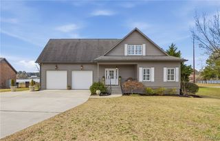 12425 Lakeview manor, Northport, AL 35475