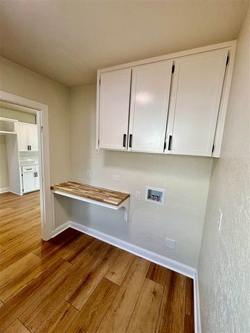 1122 NW Laird Ave, Lawton, OK 73507