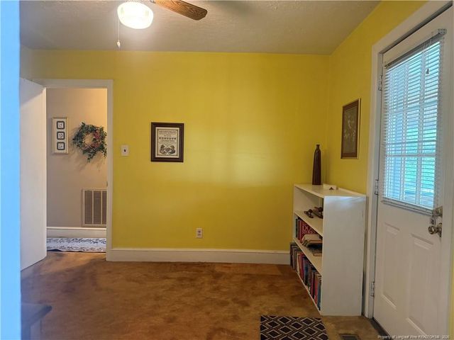 112 N Wright Street, Raeford, NC 28376