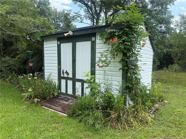 112 N Wright Street, Raeford, NC 28376