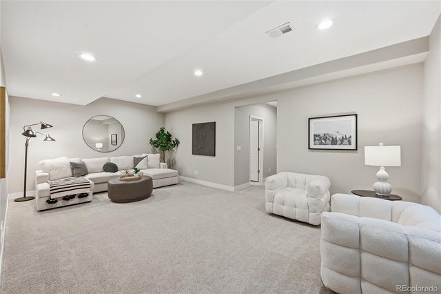 6167 N Dallas Way, Denver, CO 80238