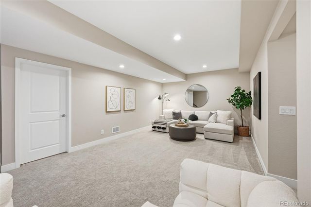 6167 N Dallas Way, Denver, CO 80238