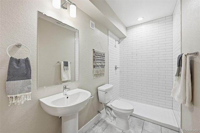 6167 N Dallas Way, Denver, CO 80238