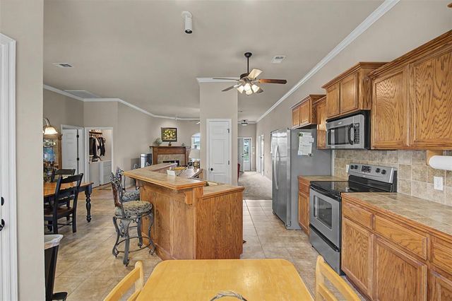 2009 Pelham Drive, Norman, OK 73071