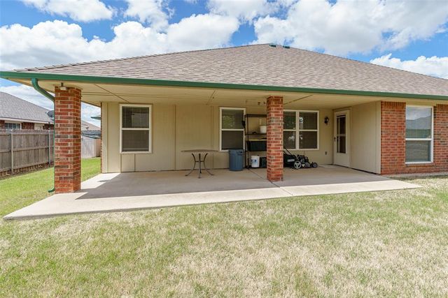 2009 Pelham Drive, Norman, OK 73071