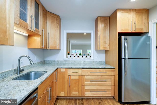4335 WESTOVER PL NW, Washington, DC 20016