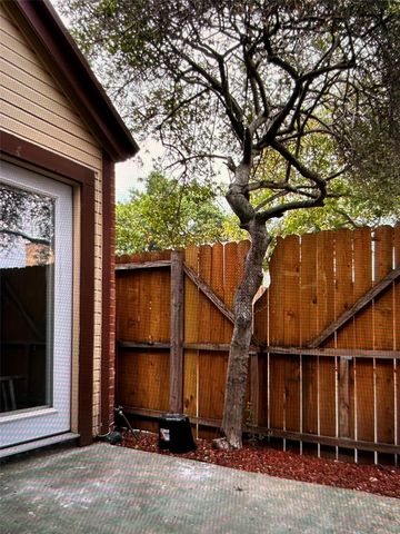 3115 Royal Gable Drive, Dallas, TX 75229